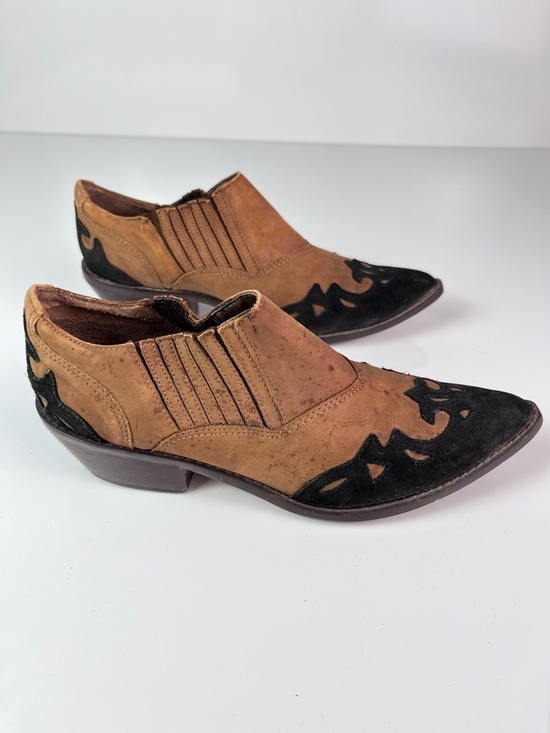 RAFAEL Shoes - Women’s Rafael Brown Black Booties Ankle Boots with side zip Pointed Toe Sz 7